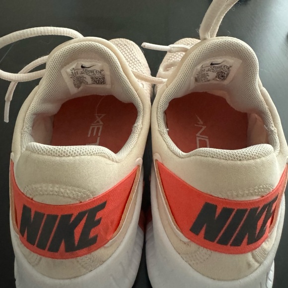 Nike Metcon 4 - Picture 3 of 7